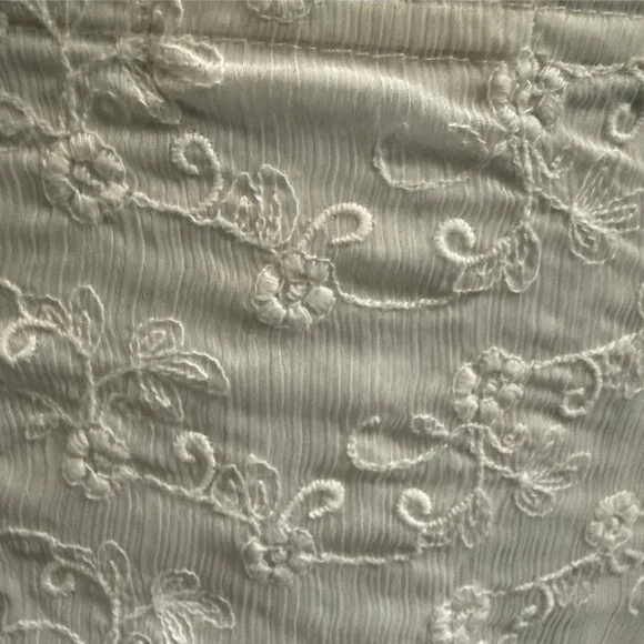 Y2K Hollister Cami Tank Top Size XS Lace Ivory Indie Grunge Layering Button Down - Picture 14 of 16